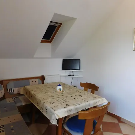 Appartement Bodzavirag