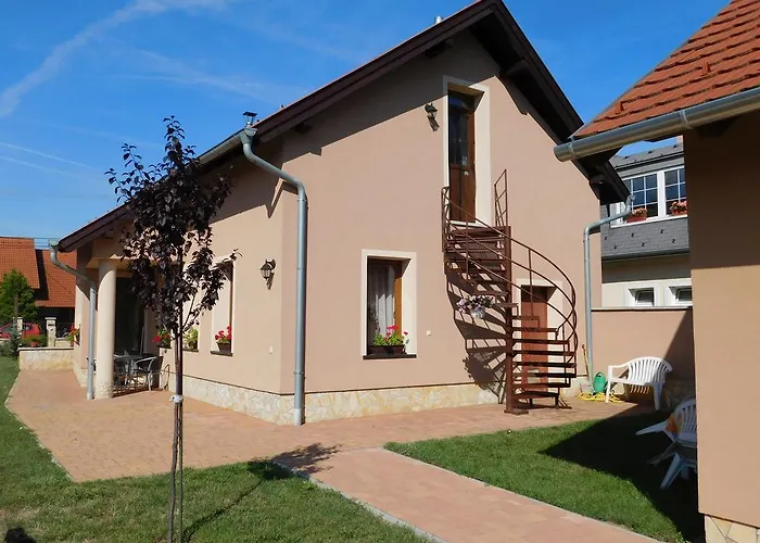 Apartament Bodzavirag